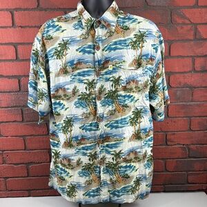 Pineapple Moon XL Men's Tropical Short Sleeve Button-Down Shirt‎